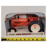 1/16 Allis Chalmers D19 Tractor
