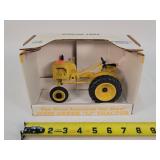 1/16 John Deere LI Tractor