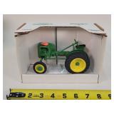 1/16 John Deere L Tractor