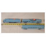 HO Scale Train Engine & 2 Passenger Cars
