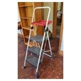 Cosco 3 Step Painters Ladder