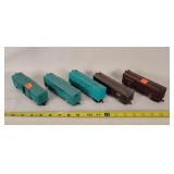 5 HO Scale Cattle Cars