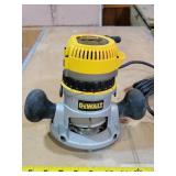 DeWalt DW616 Router - 1/2"  Chuck