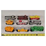 9- HO Caboose Cars