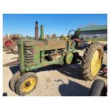 John Deere Model B Parts Tractor - Engine is free