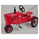 IH Farmall Super H Pedal Tractor