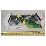 1/64 John Deere Farm Set