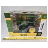 1/16 John Deere 4255 Tractor