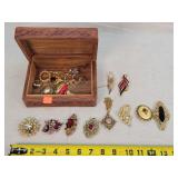 Vintage Brooches & Pins