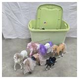 Tote of Many Toy Horses