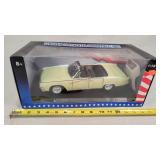 1/18 Lincoln Continental Convertible