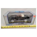 1/18 1936 Ford Deluxe Cabriolet