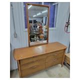 20x60w Kroehler Solid Wood Dresser with Mirror