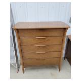 20x40w Kroehler Solid Wood Chest of Drawers