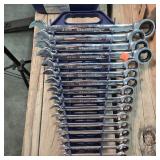 Gear Wrench 16pc Metric Wrench Set