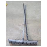 23" Snow Rake -  Cracked on Top