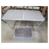 22x24 Diamond Plate & Lite Folding Table