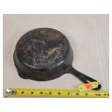 Griswold No 5 Cast Iron Skillet - Large Logo