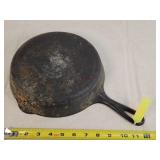Griswold No 7 Cast Iron Skillet - Dirty