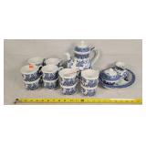 Churchill Blue Willow 16 Pcs Tea Set