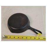 Wagner No 3 Cast Iron Skillet