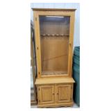 Solid Oak 6 Gun Cabinet with Keys - 33x80