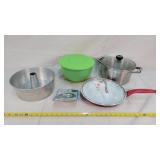 Skillet, Mixing Bowl, Angel Food Cake Mold