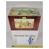 Franklin Mint Tin John Deere B Tractor
