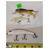 4- Loose Fishing Lures