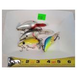 4- Loose Fishing Lures