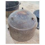 #9 Favorite Piquaware Cast Iron Trip Pot