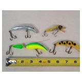 4- Loose Fishing Lures