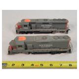 2- HO Southern Pacific locomotives -Played