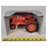 1/16 Allis Chalmers WD45 Tractor