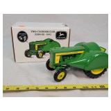 1/16 John Deere 620 Orchard Tractor