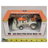 1/16 John Deere Patio Series Model 140 Tractor