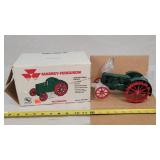 1/16 Massey Ferguson Pacemaker Tractor
