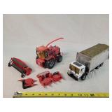 Custom Played 1/32 & 1/50 IH Forage Set