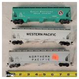 3- HO Hopper Train Cars