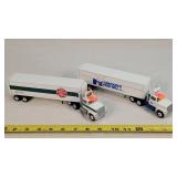 2- Winross 1/64 Advertising Box Semi's
