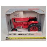1/16 International 966 Tractor