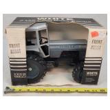1/16 White 2-135 Field Boss Tractor
