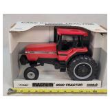 1/16 Case IH Magnum 8920 Tractor