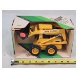 1/16 John Deere Skid Steer Loader