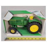 1/16 John Deere 5020 Diesel Tractor