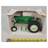 1/16 Oliver 770 Tractor