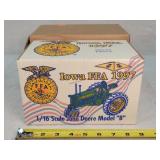 1/16 John Deere Model B Tractor