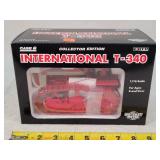 1/16 International T340 Crawler