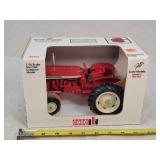 1/16 International 606 Tractor