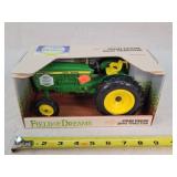 1/16 John Deere 2640 Field of Dreams Tractor